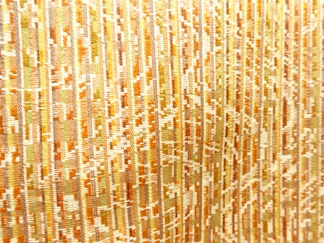  大正ロマン　流水模様織り出し着物